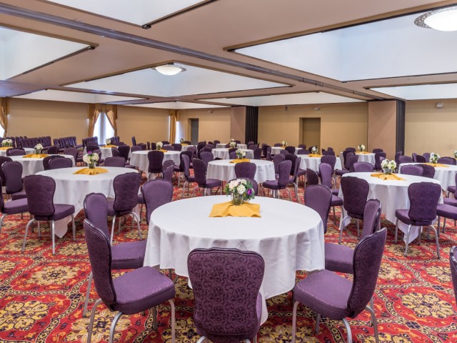 The Hawthorne Inn & Conference Center - Banquet