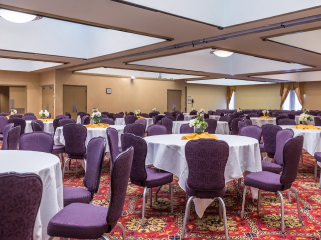 The Hawthorne Inn & Conference Center - Banquet