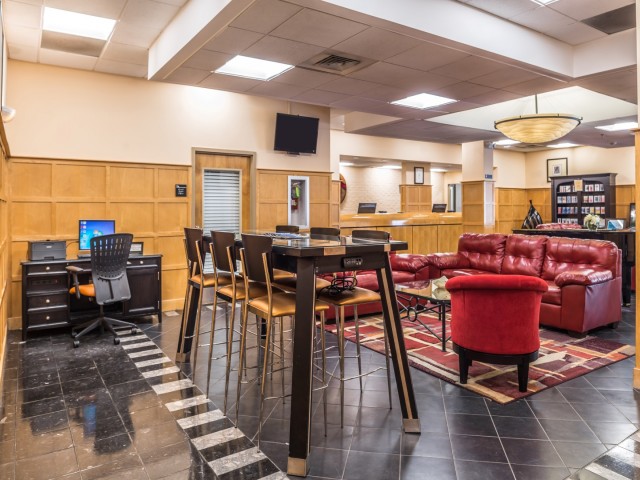 The Hawthorne Inn & Conference Center - Waiting Room