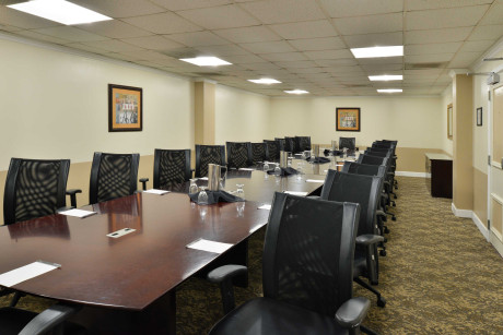 THE HAWTHORNE INN & CONFERENCE CENTER - Conference Room